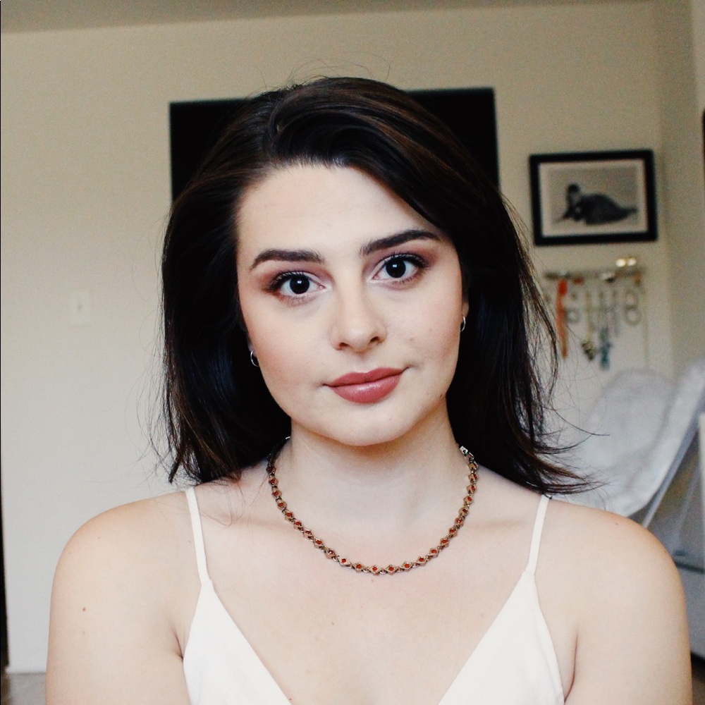 Meet your Posher, Mallory